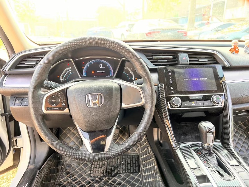 广州18年本田思域6