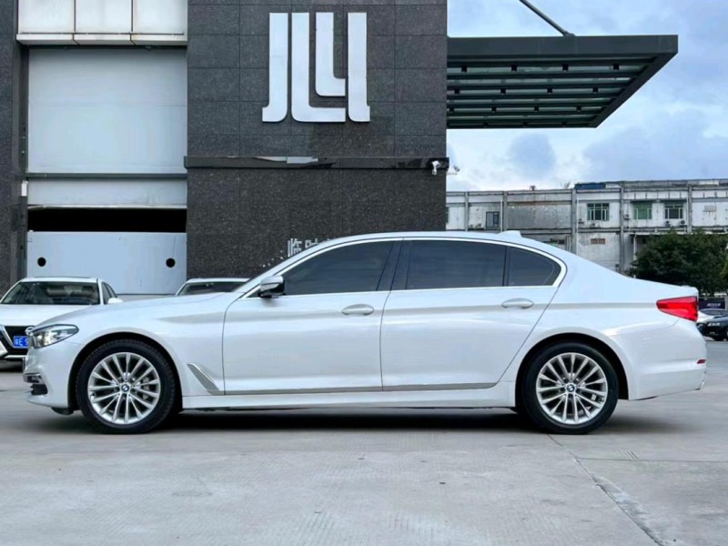 东莞19年宝马5系4