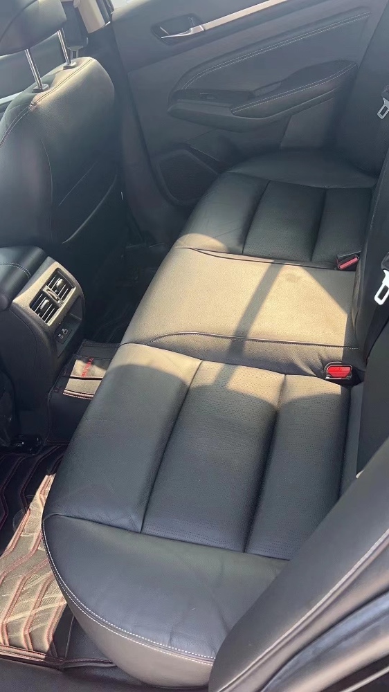 济宁15年本田思域1