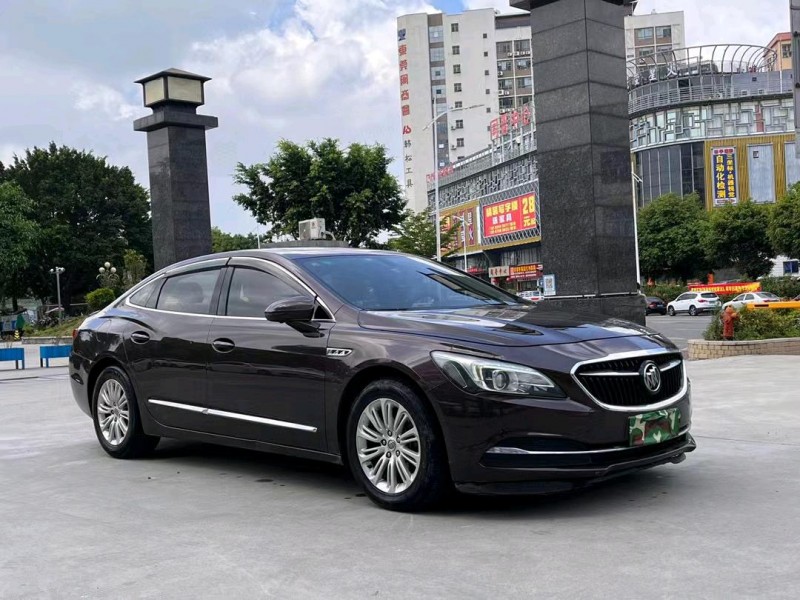 东莞17年别克君越8