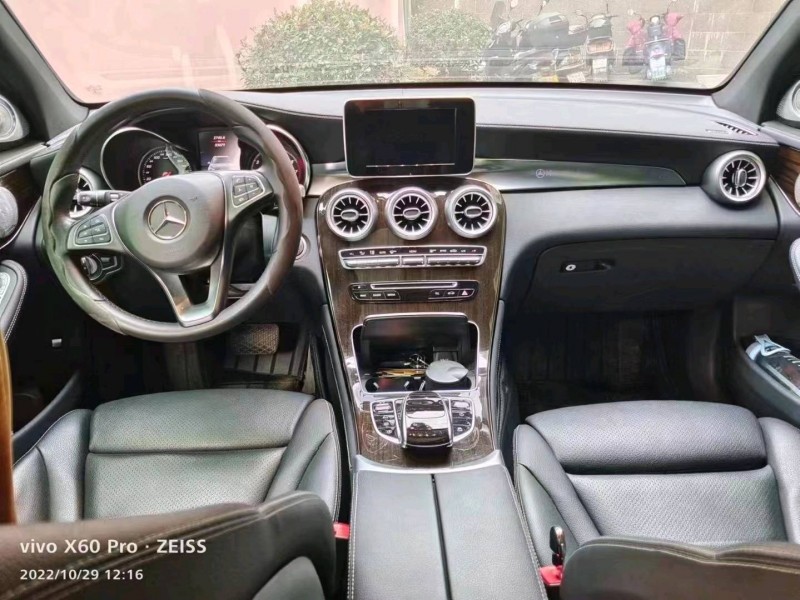 宜春19年奔驰GLC1