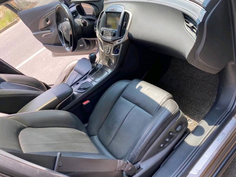 嘉兴16年别克君越4