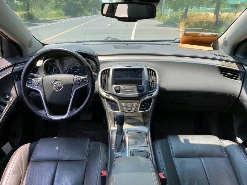 嘉兴16年别克君越5