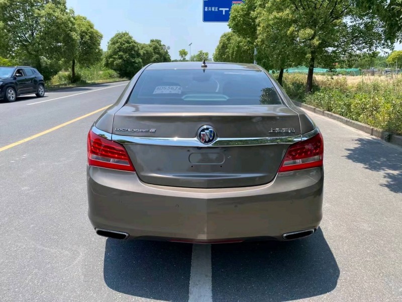 嘉兴16年别克君越9