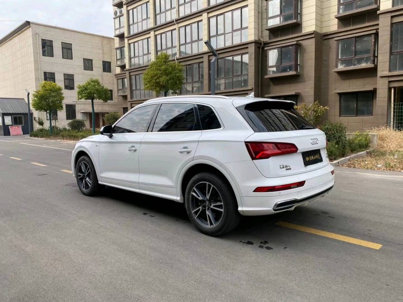 徐州19年奥迪Q57