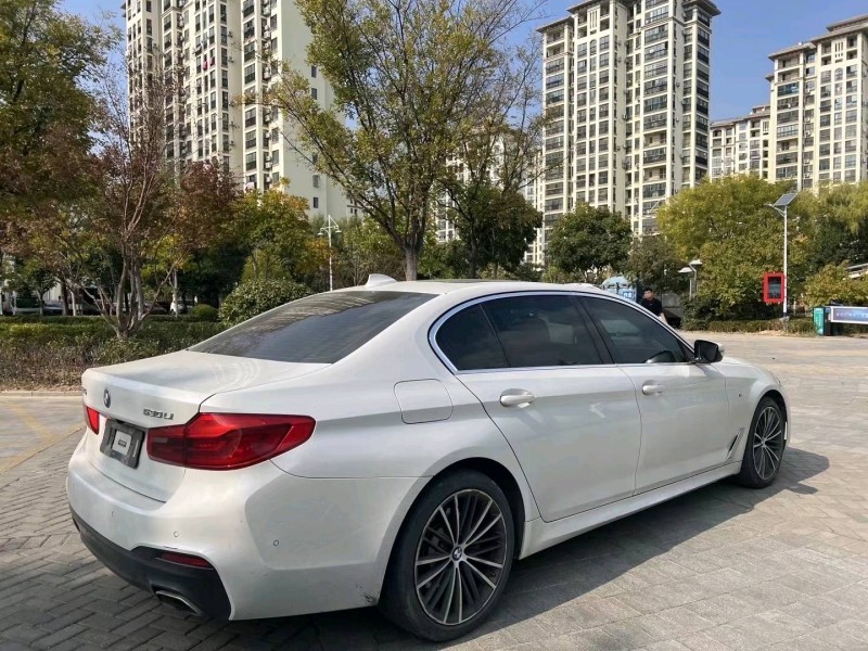 徐州20年宝马5系8