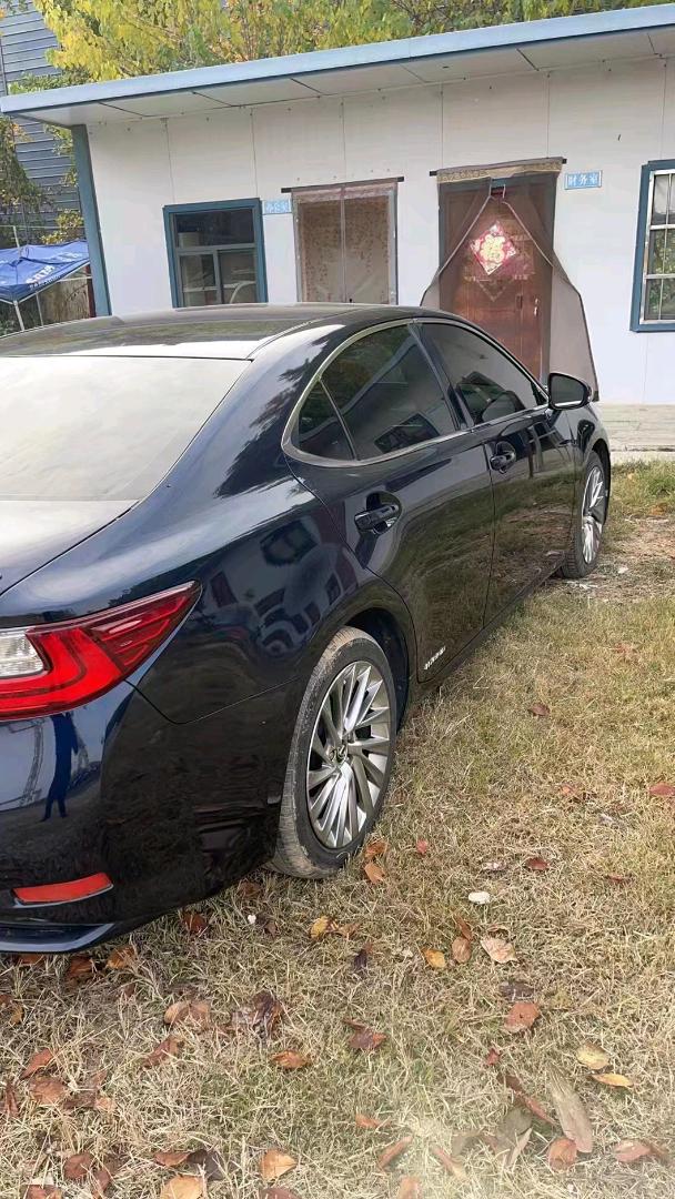 邯郸16年雷克萨斯ES3