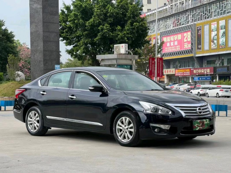 东莞13年日产天籁8