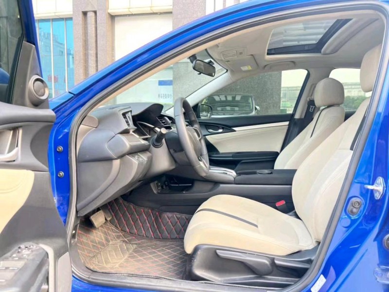 东莞18年本田思域7