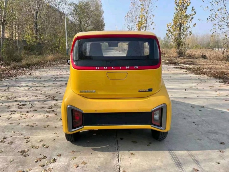 北京22年五菱汽车NANO EV8