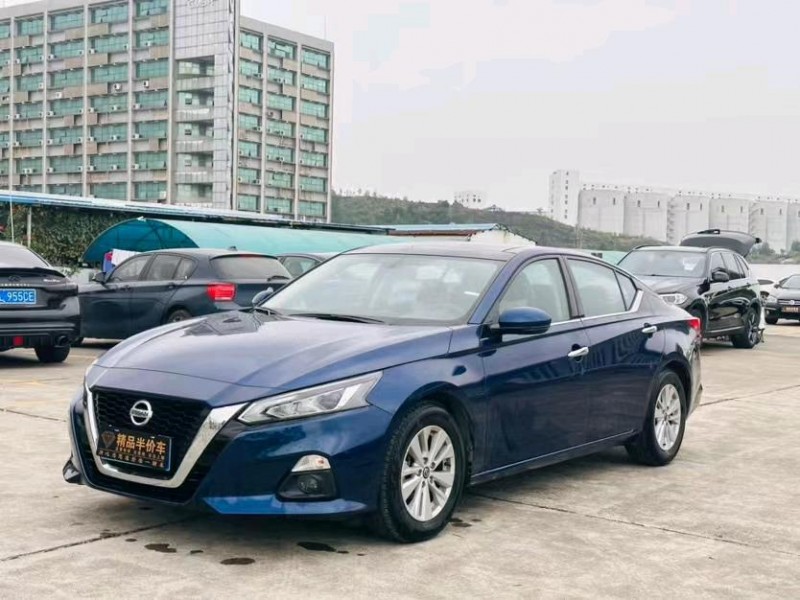 东莞20年日产天籁2