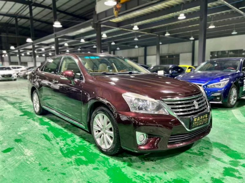 东莞14年丰田皇冠3