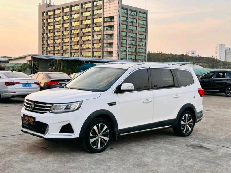 东莞17年东风景逸3