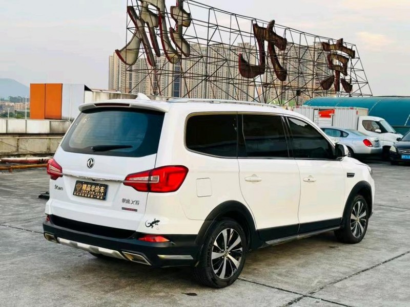 东莞17年东风景逸8