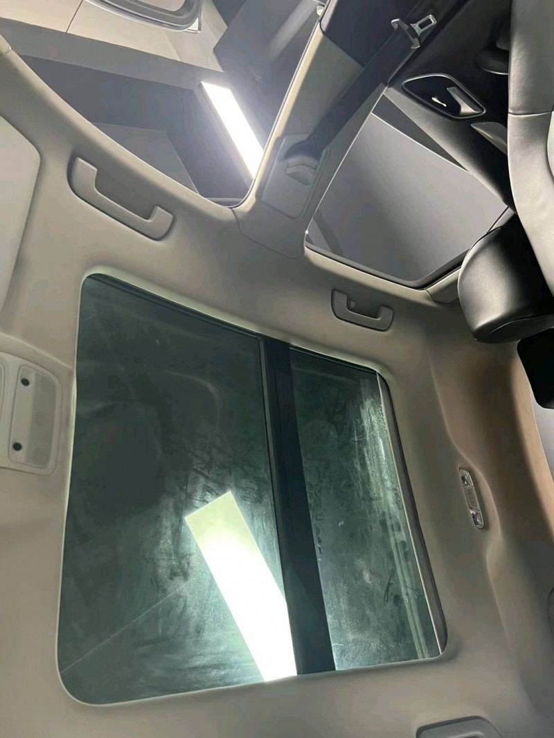 成都15年奥迪Q36