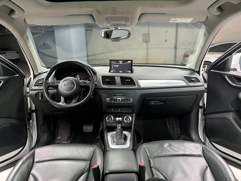 成都15年奥迪Q32