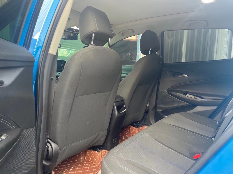 济宁21年别克昂科拉4