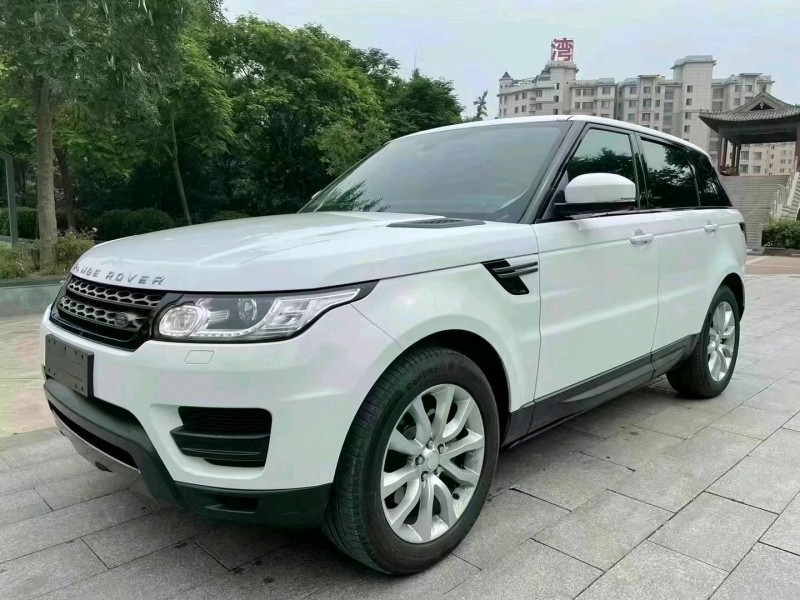 济宁17年路虎揽胜运动3