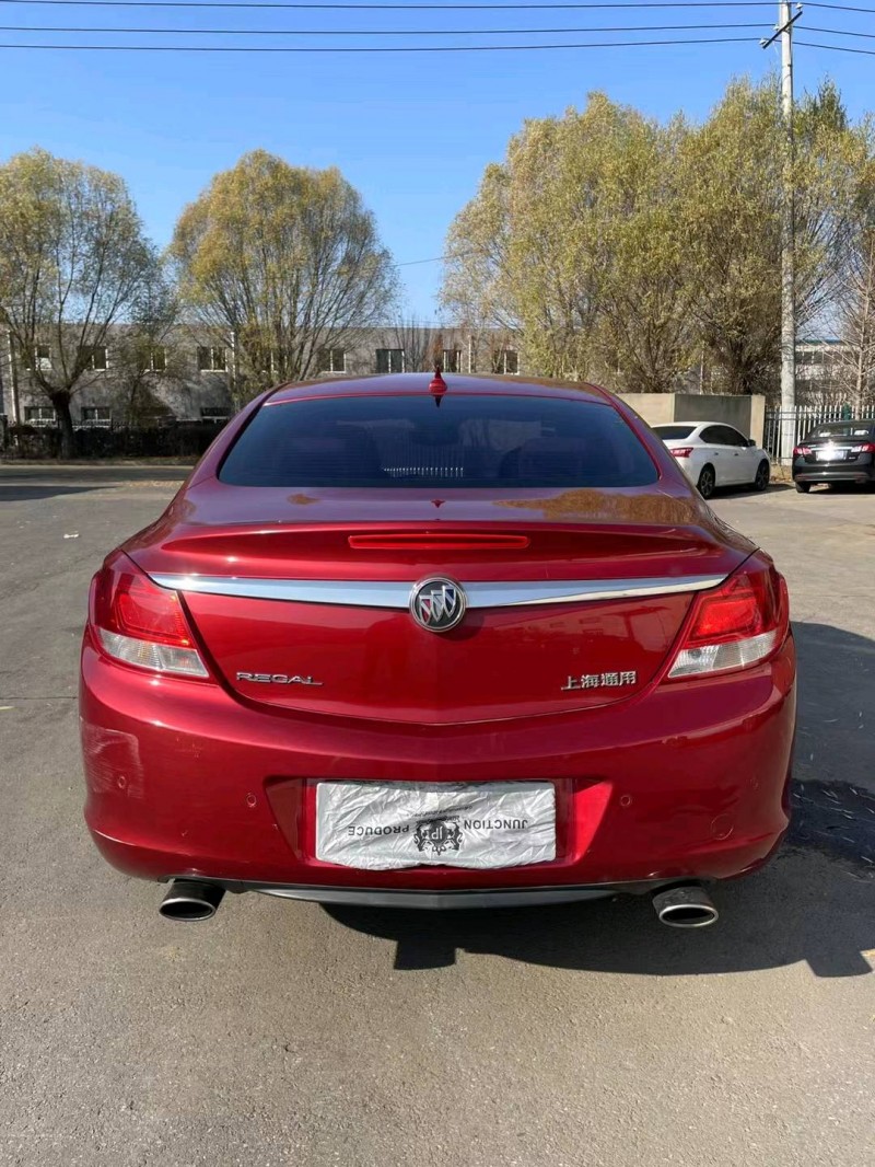 沈阳10年别克君威6