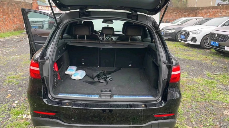 宜春18年奔驰GLC4