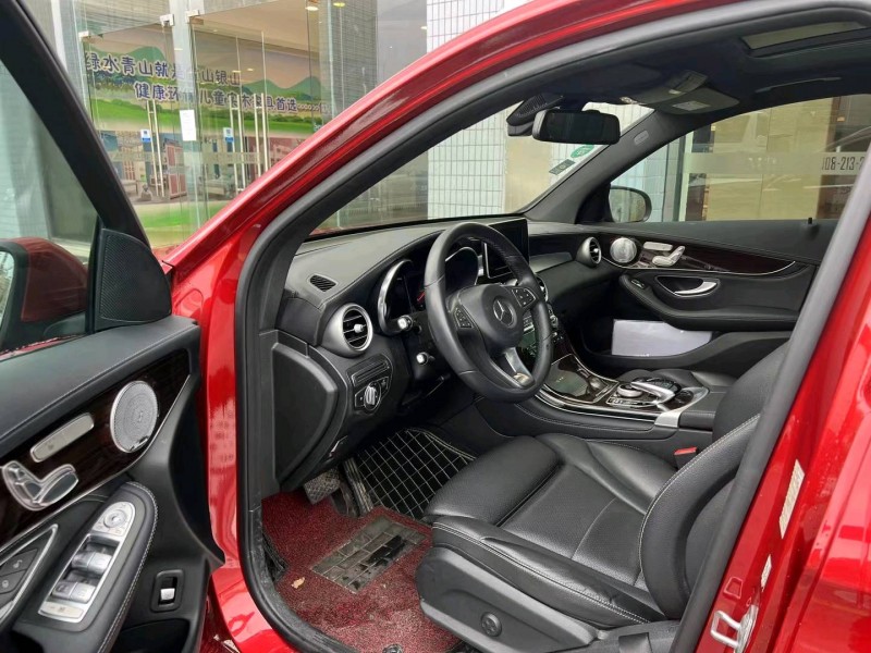 广州18年奔驰GLC7