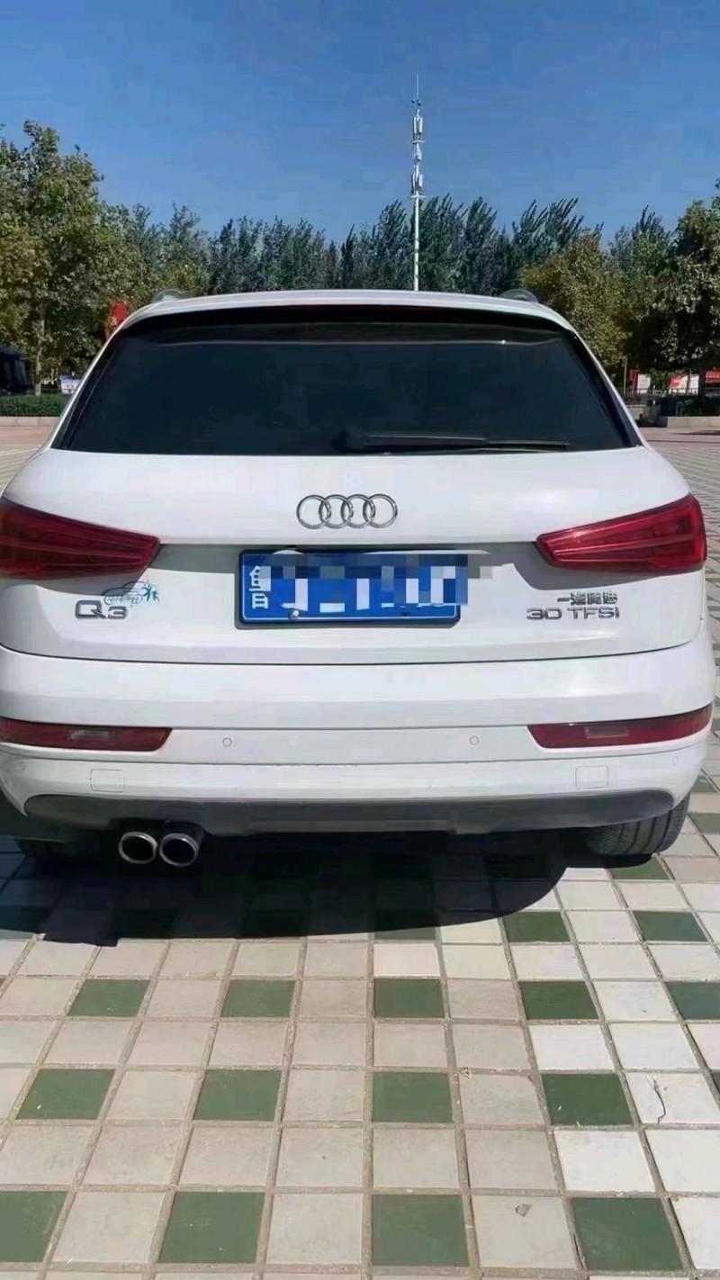 北京16年奥迪Q31