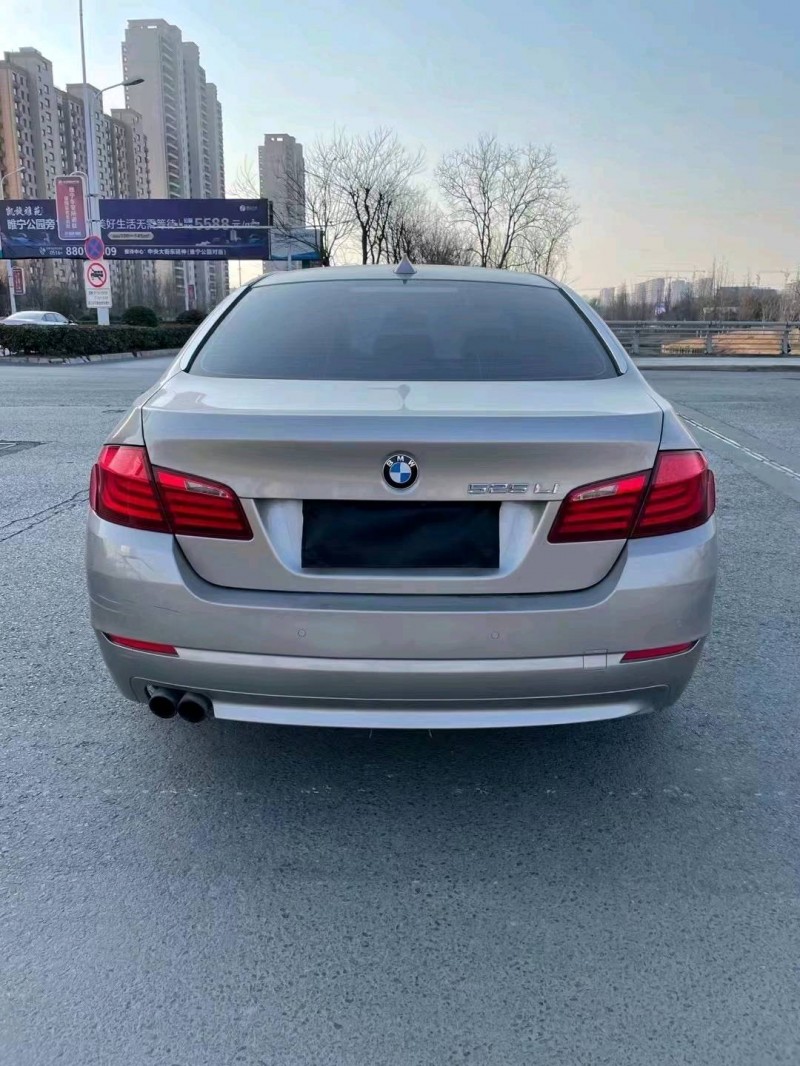 徐州13年宝马5系5