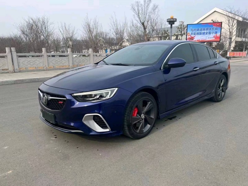 徐州19年别克君威3