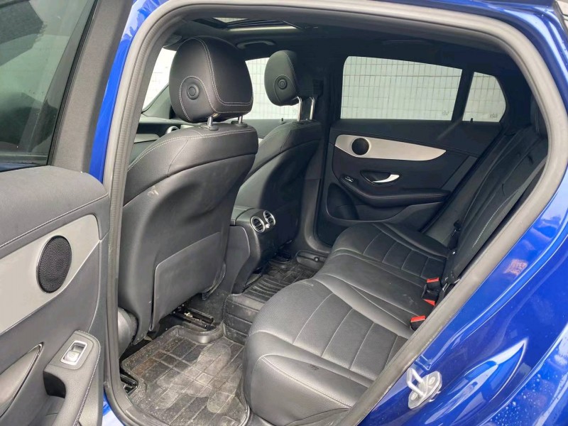 广州19年奔驰GLC8