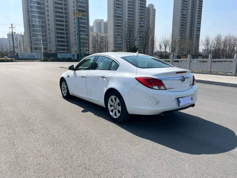 徐州12年别克君威6