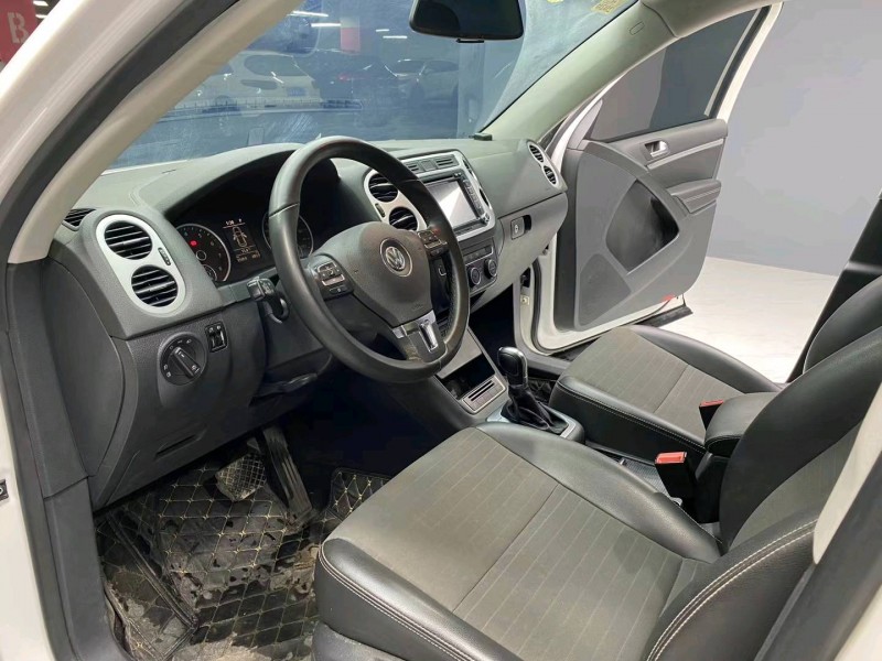 成都16年大众途观3