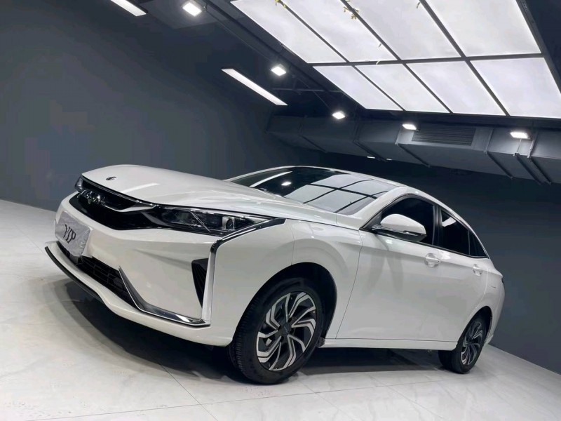 成都22年东风奕炫2