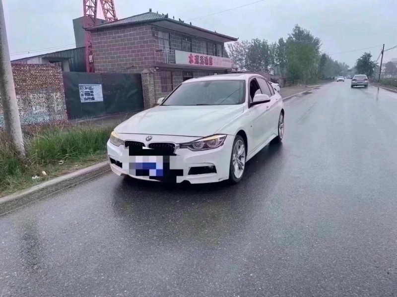北京18年宝马3系1
