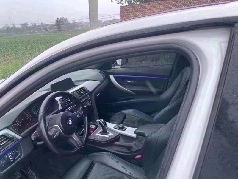 北京18年宝马3系4