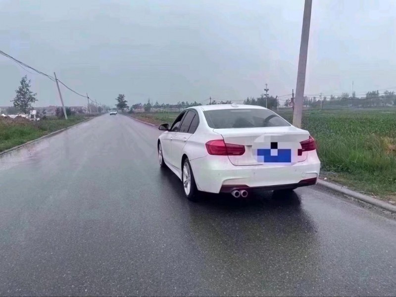 北京18年宝马3系5