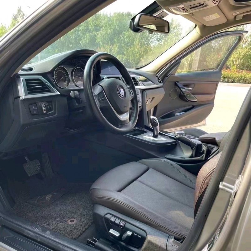 北京18年宝马3系7