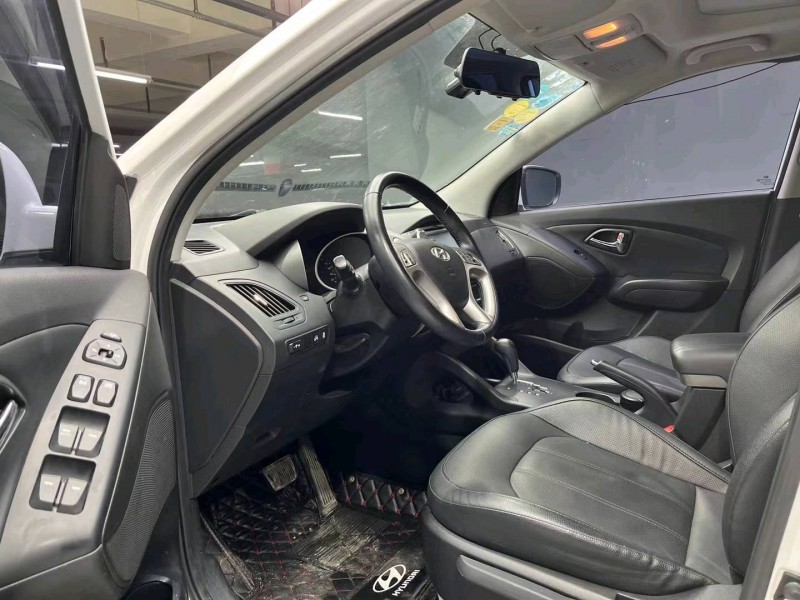 成都14年现代ix353