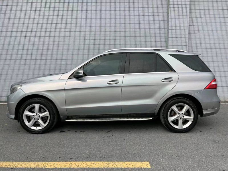 广州13年奔驰ML4