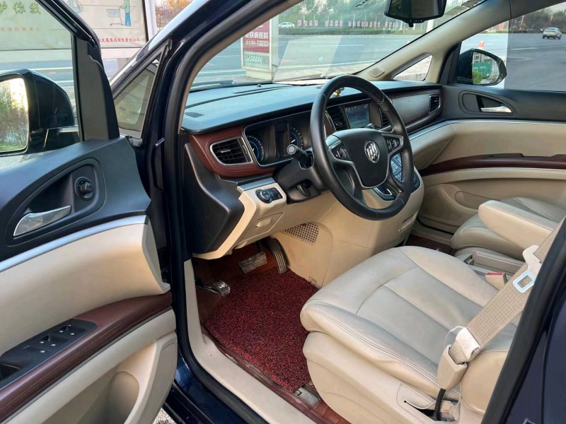 邢台15年别克GL87