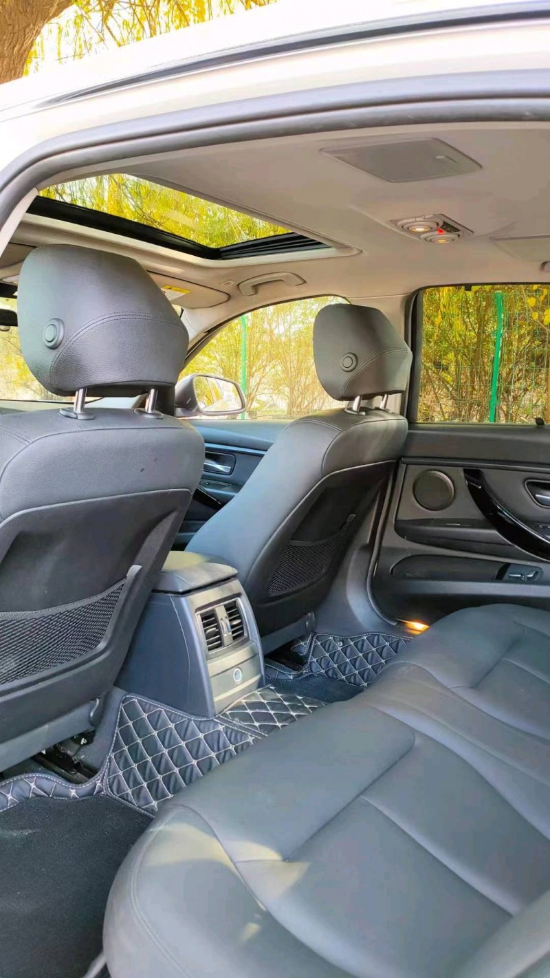 保定17年宝马3系8