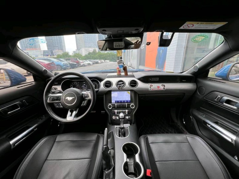 广州20年福特野马5