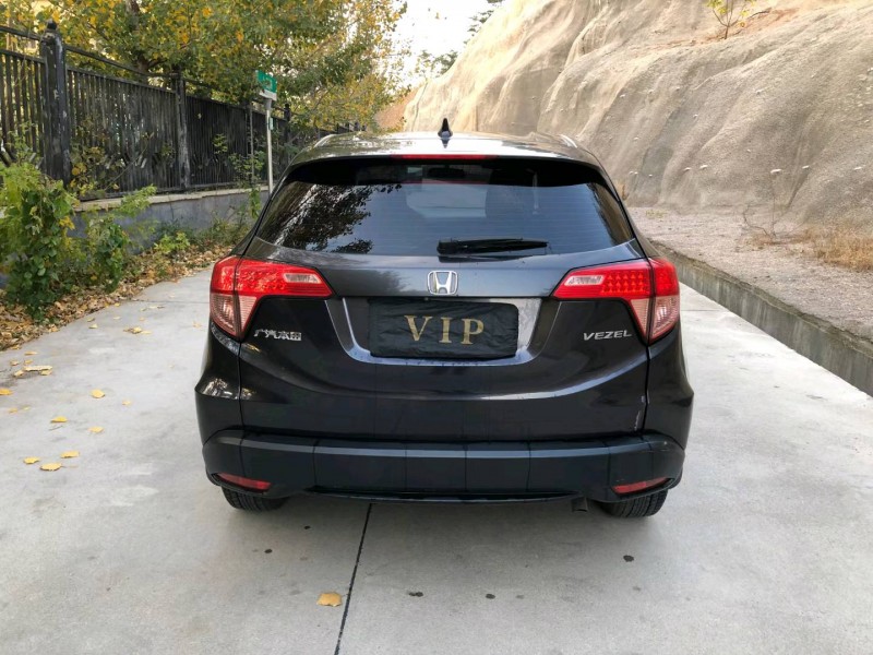 青岛16年本田缤智1