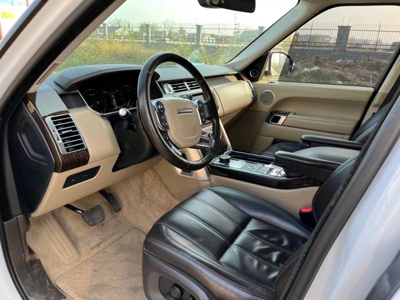 济宁16年路虎揽胜行政4