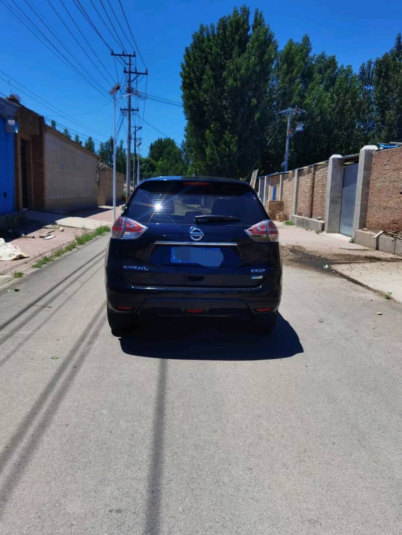 邯郸16年日产奇骏3