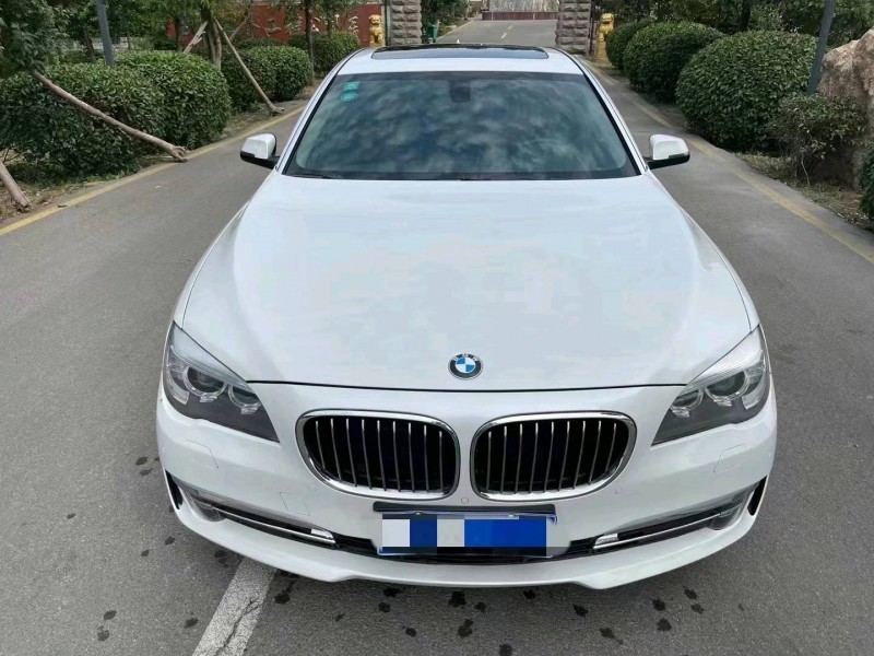 济宁15年宝马7系1