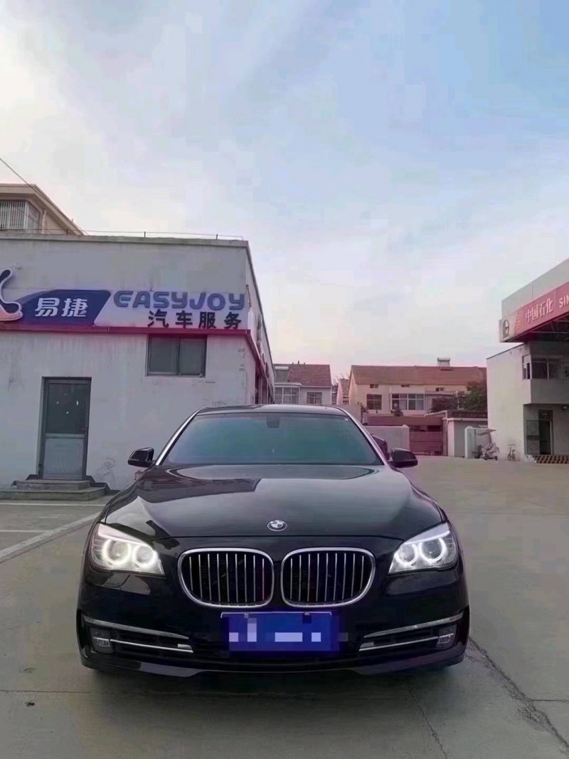 北京14年宝马7系1