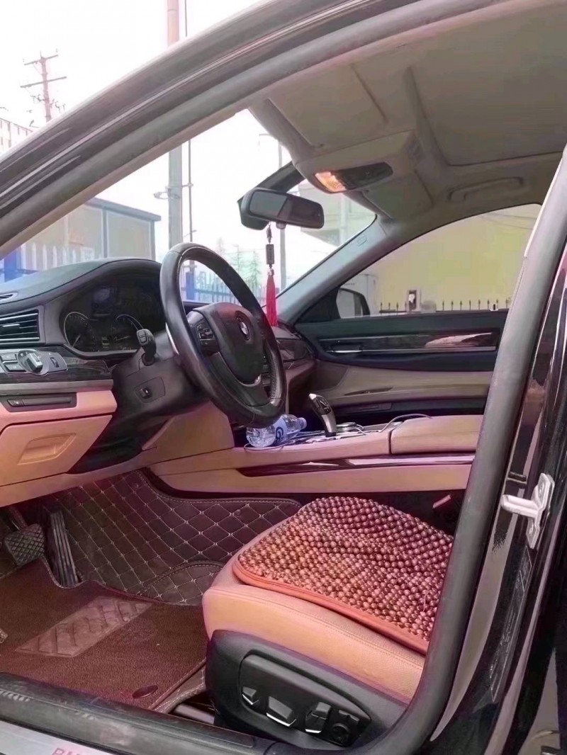 北京14年宝马7系6