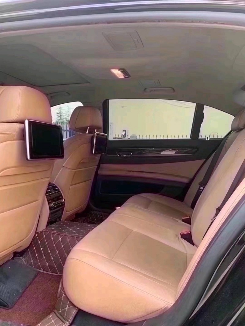 北京14年宝马7系7