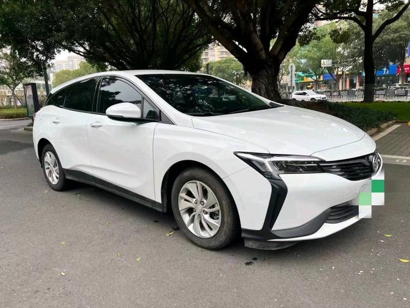 嘉兴21年别克微蓝3