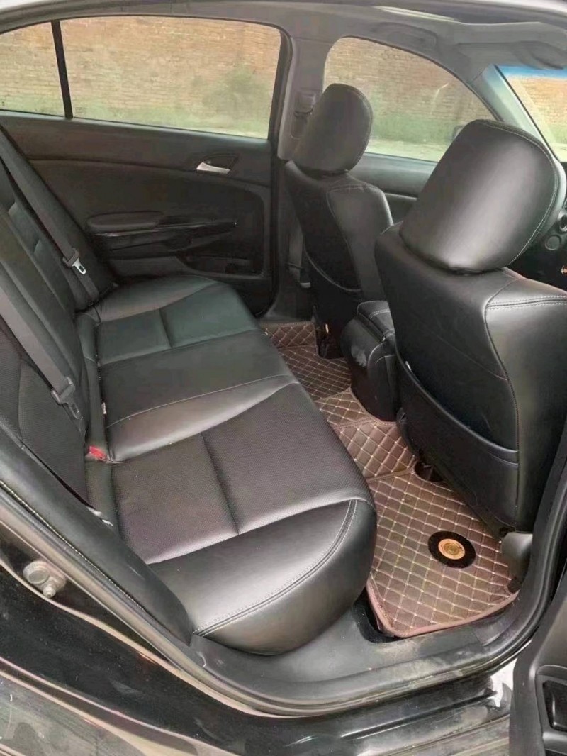 北京13年宝马6系4